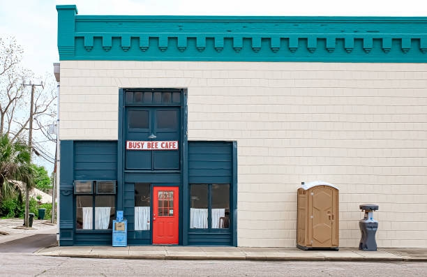 Porta potty rental for outdoor events in Kissee Mills, MO